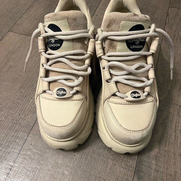 Buffalo London size 7 - Picture 15 of 15